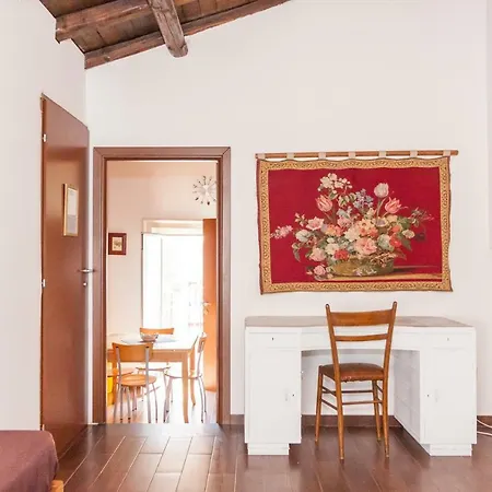 Mansarda In Palazzo D'epoca * CTA