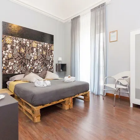 Mansarda In Palazzo D'epoca Apartment *